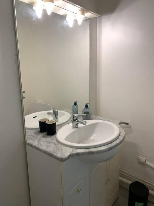 Jolie Studio En Centre Ville Châteauroux Eksteriør bilde